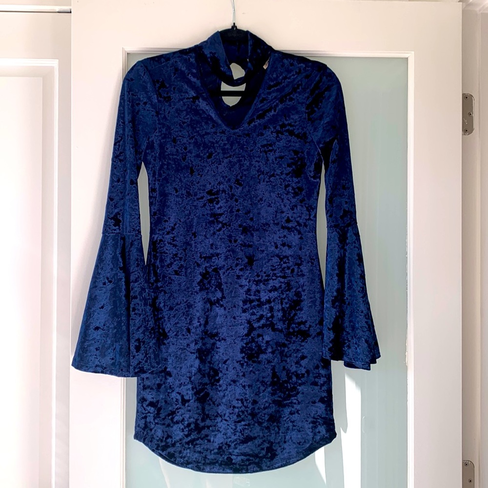 Midnight Blue Velvet Stevie Dress 💙⚡️